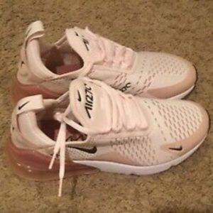 Nike Air Max 270 New without box DS AH6789-604 Women's size 9